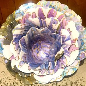 NWT Set of Four Melamine Floral Serving Bowls